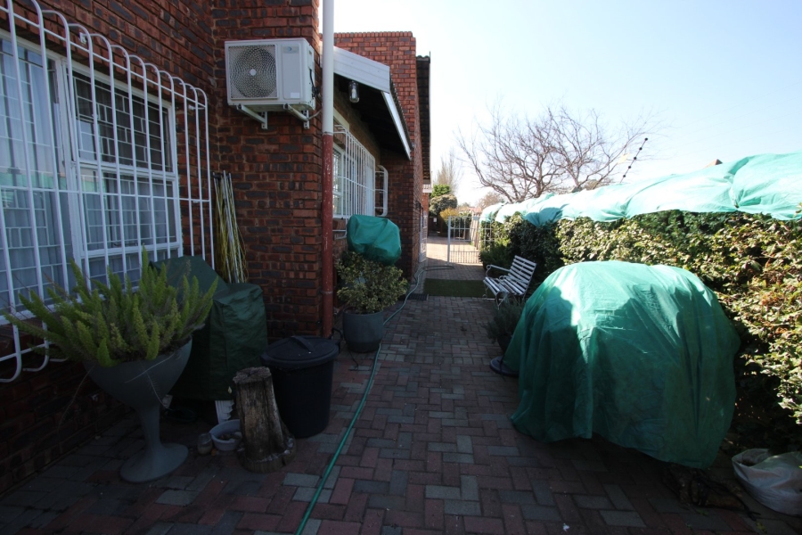 3 Bedroom Property for Sale in Riebeeckstad Free State